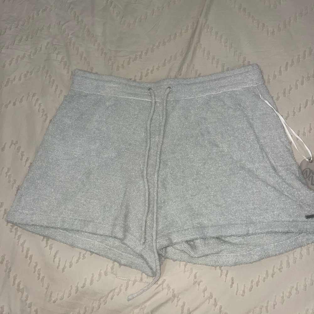 Southern Shirt Co. Dream Luxe lounge shorts size small new with tag!